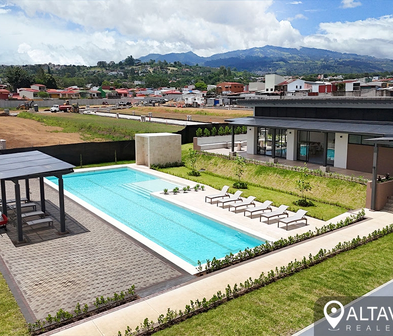 Condominio avenida del este