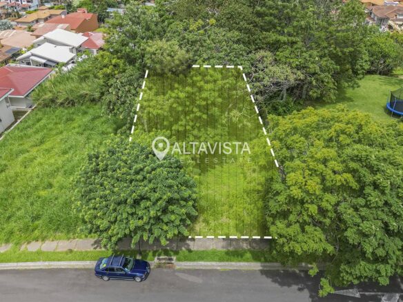 Venta de Lote Altamonte 8710