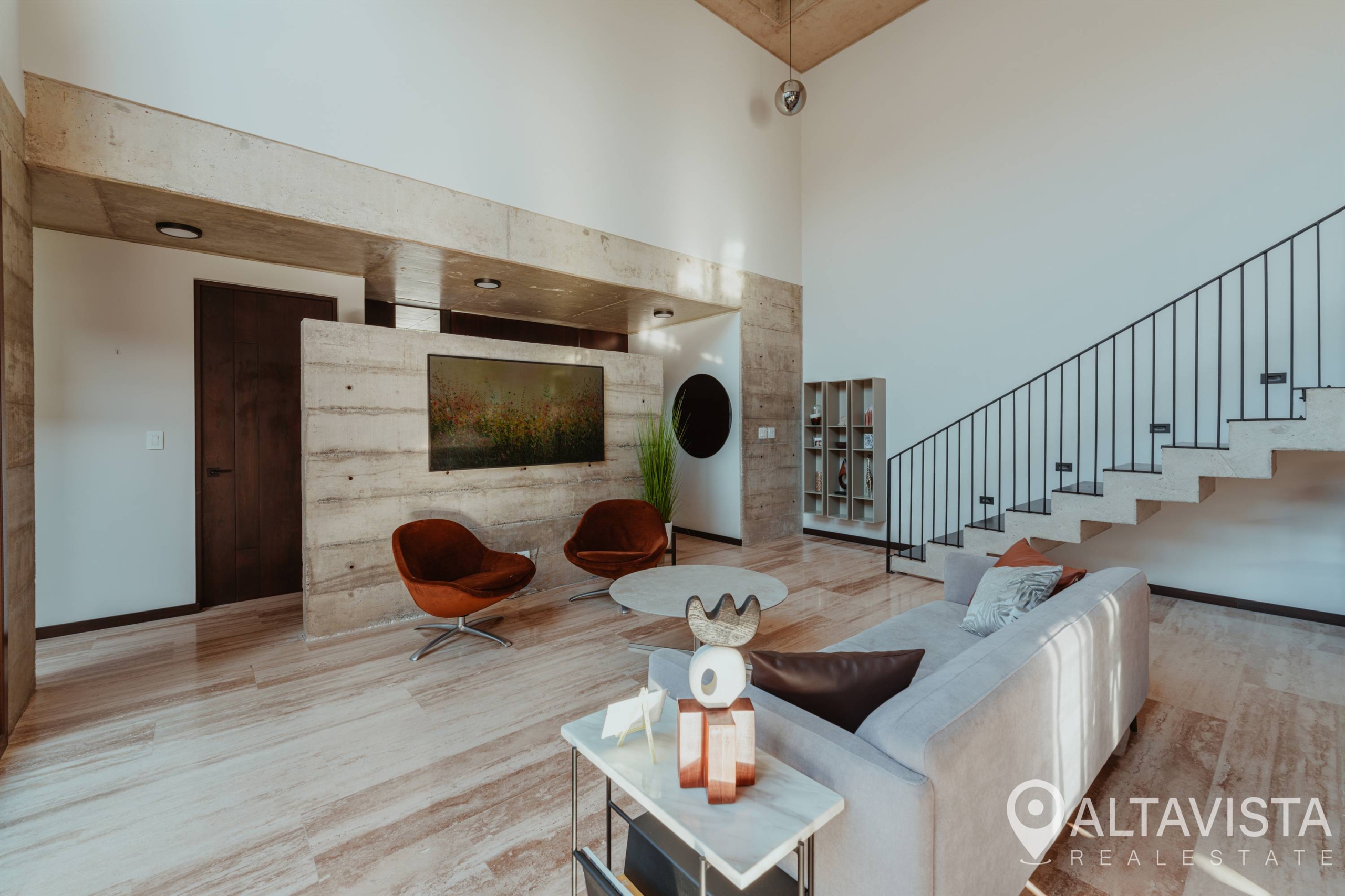 Alquiler de Casa en vía ciprés