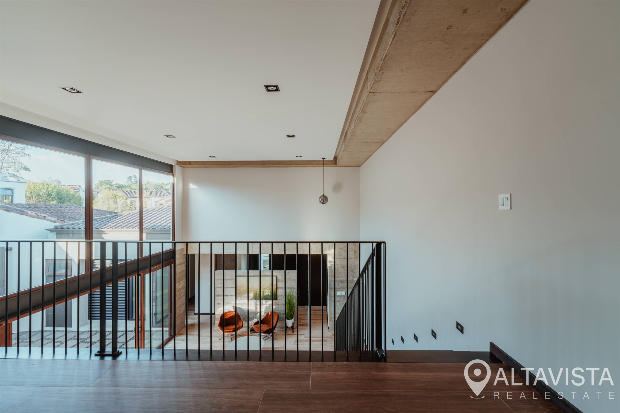 Alquiler de Casa en vía ciprés