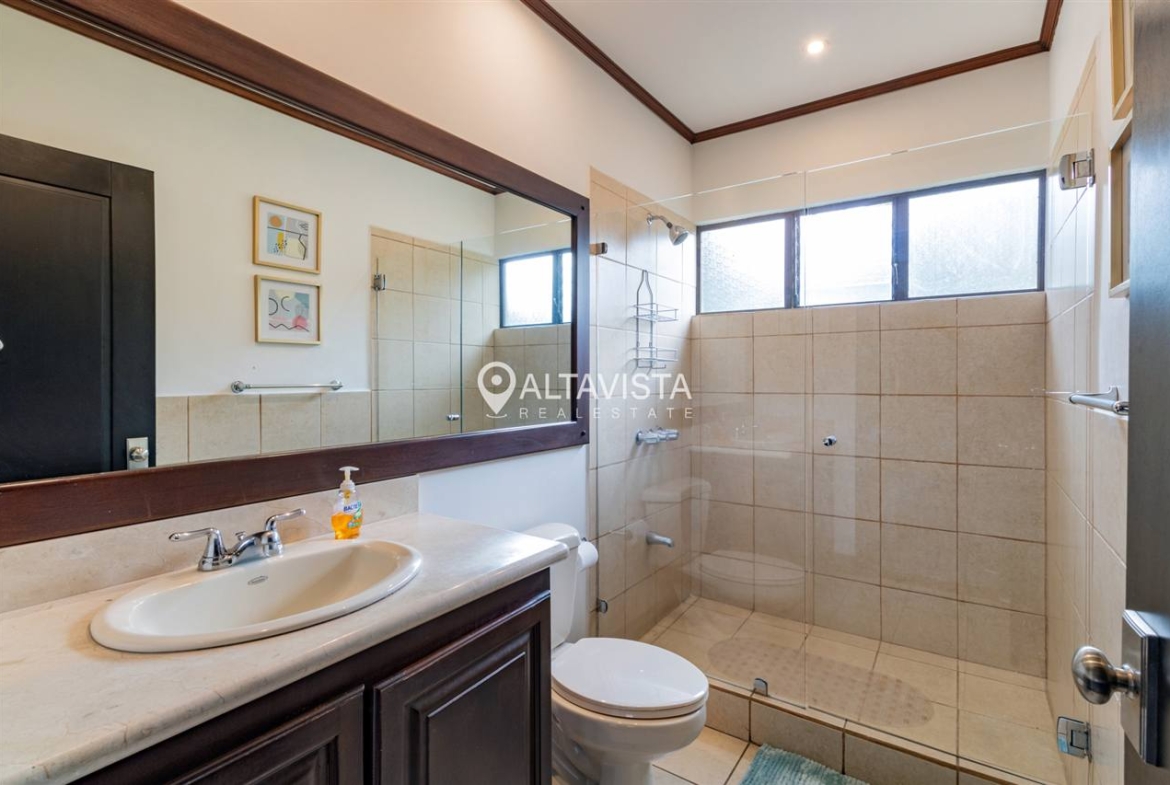 Casa Condominio Acacias Escazú