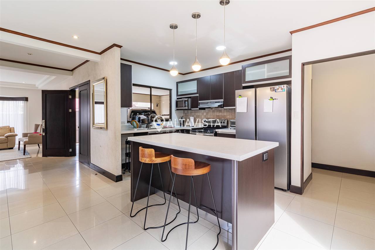 Casa Condominio Acacias Escazú