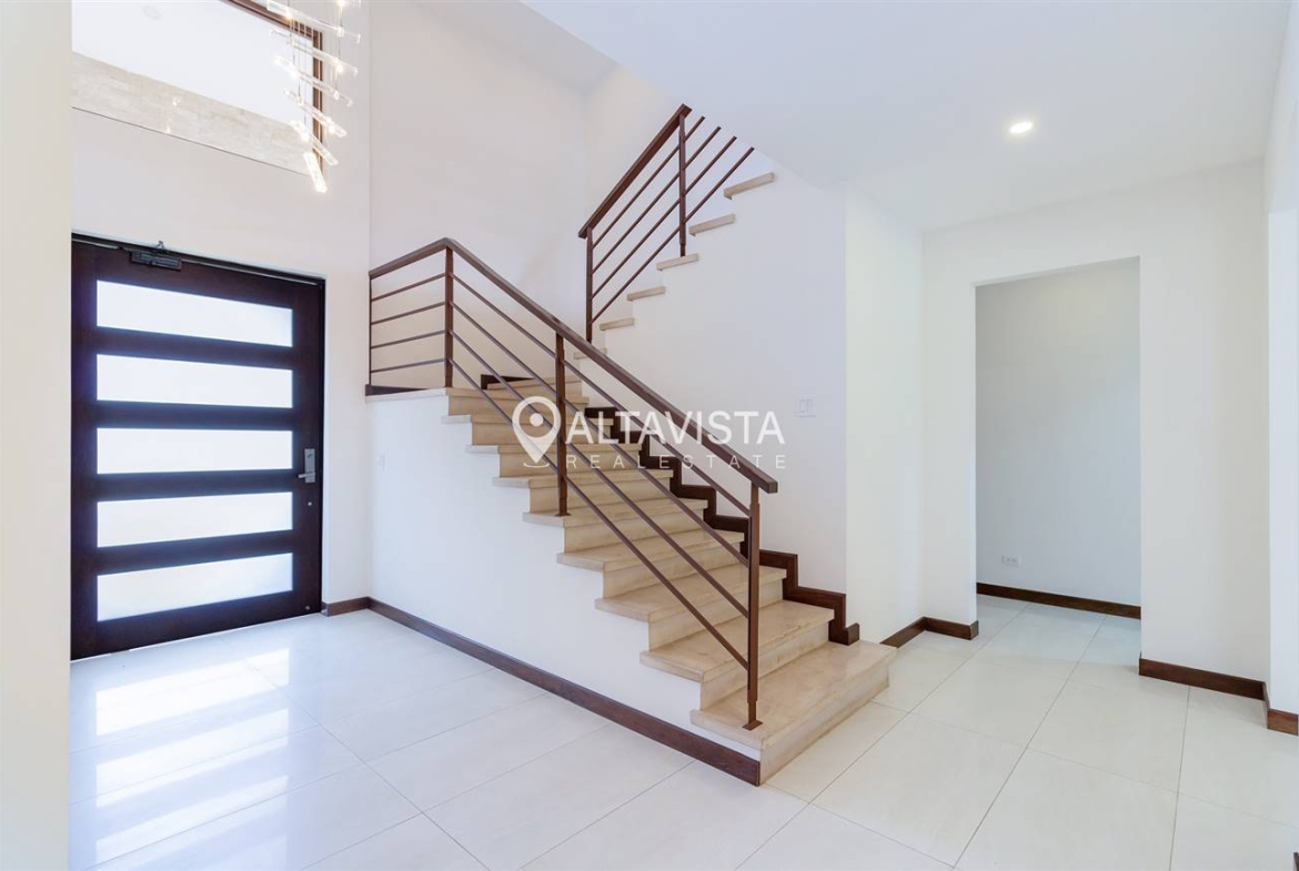 Condominio NYA Lindora