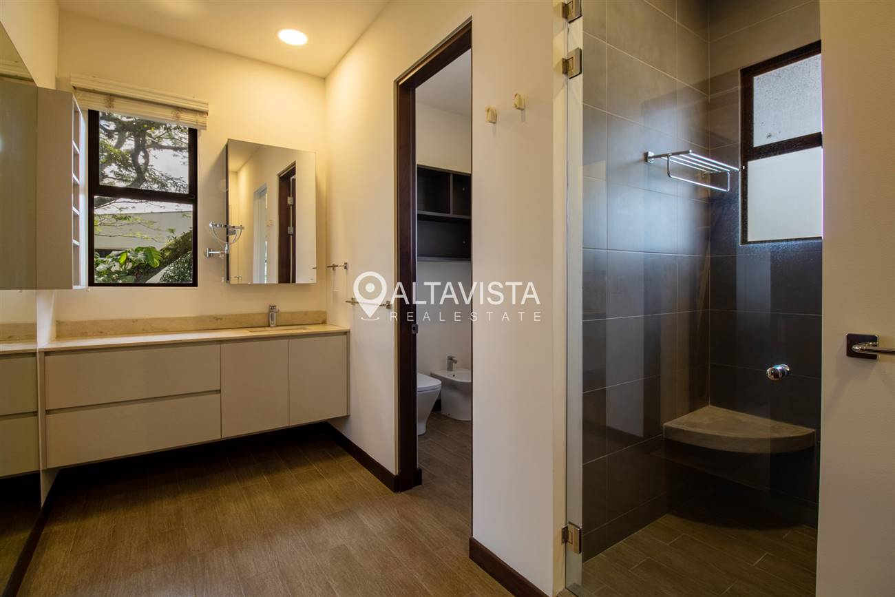 Condominio NYA Lindora