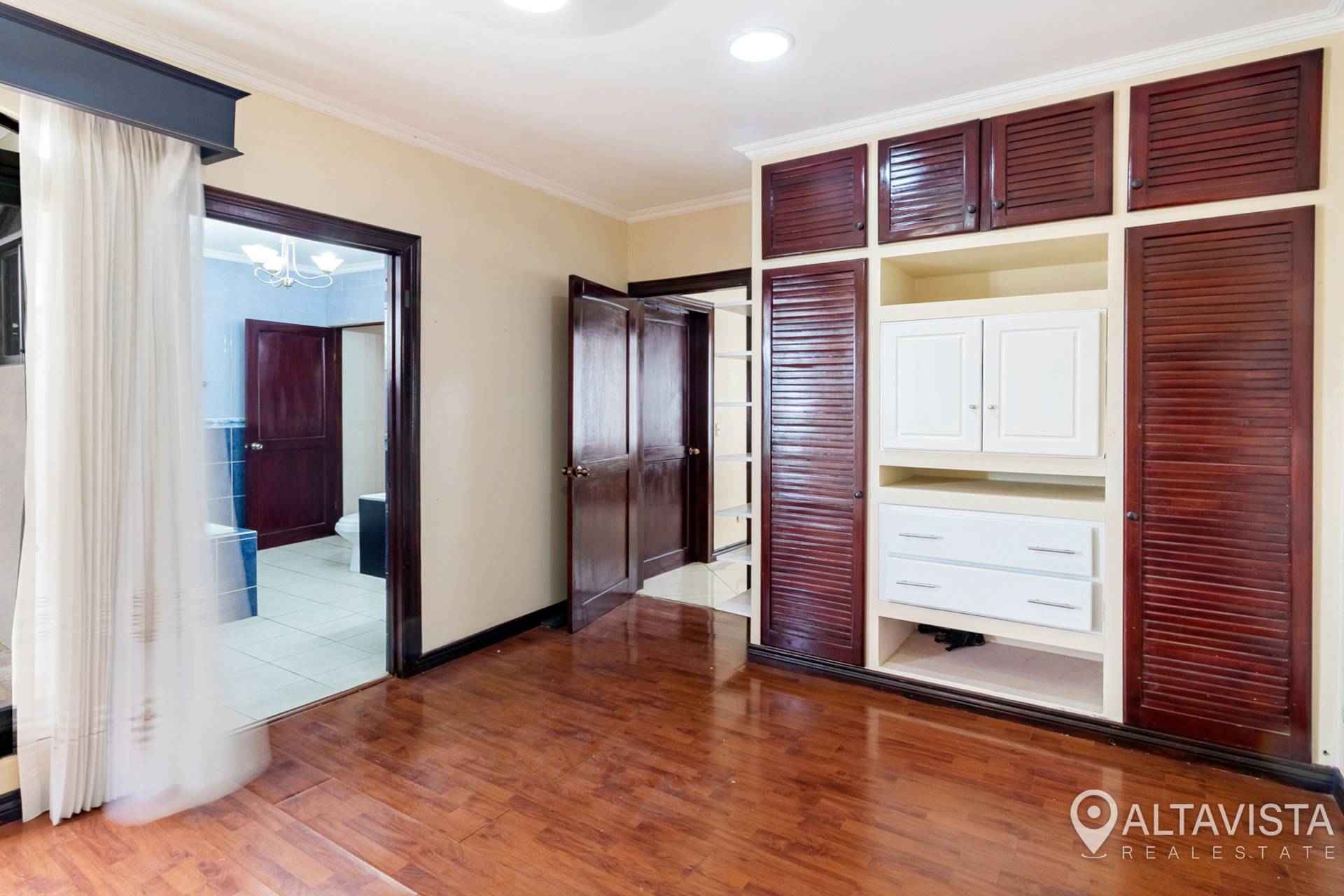 Condominio en Pinares de Curridabat