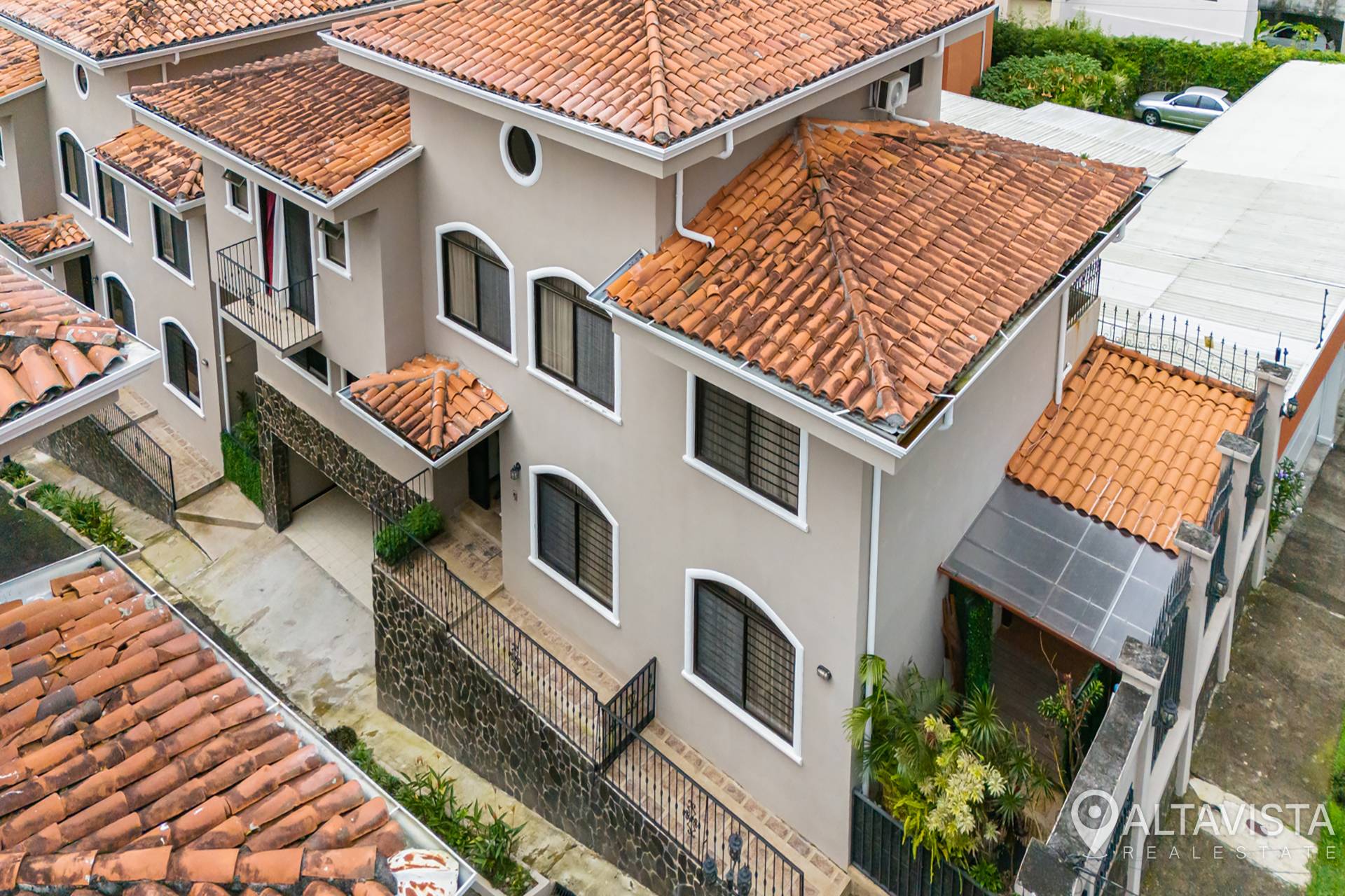 Casa Pinares Curridabat-28 Condominio en Pinares de Curridabat