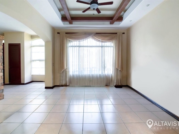 Casa en Alquiler Hacienda Gregal