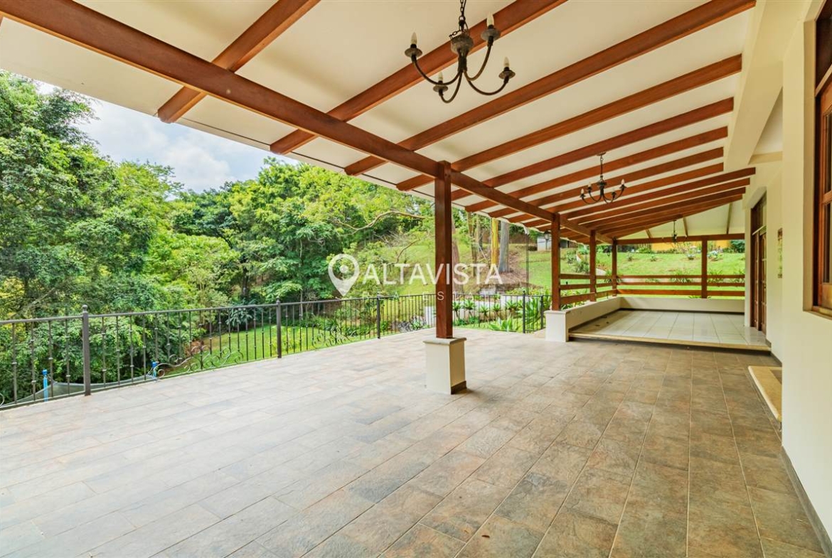 Casa en Venta Residencial Apacibles Valles