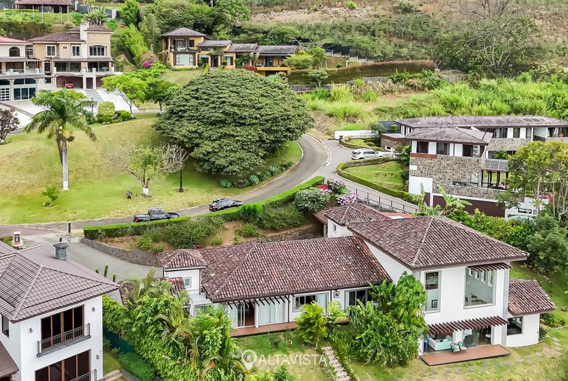 Colinas de Montealegre