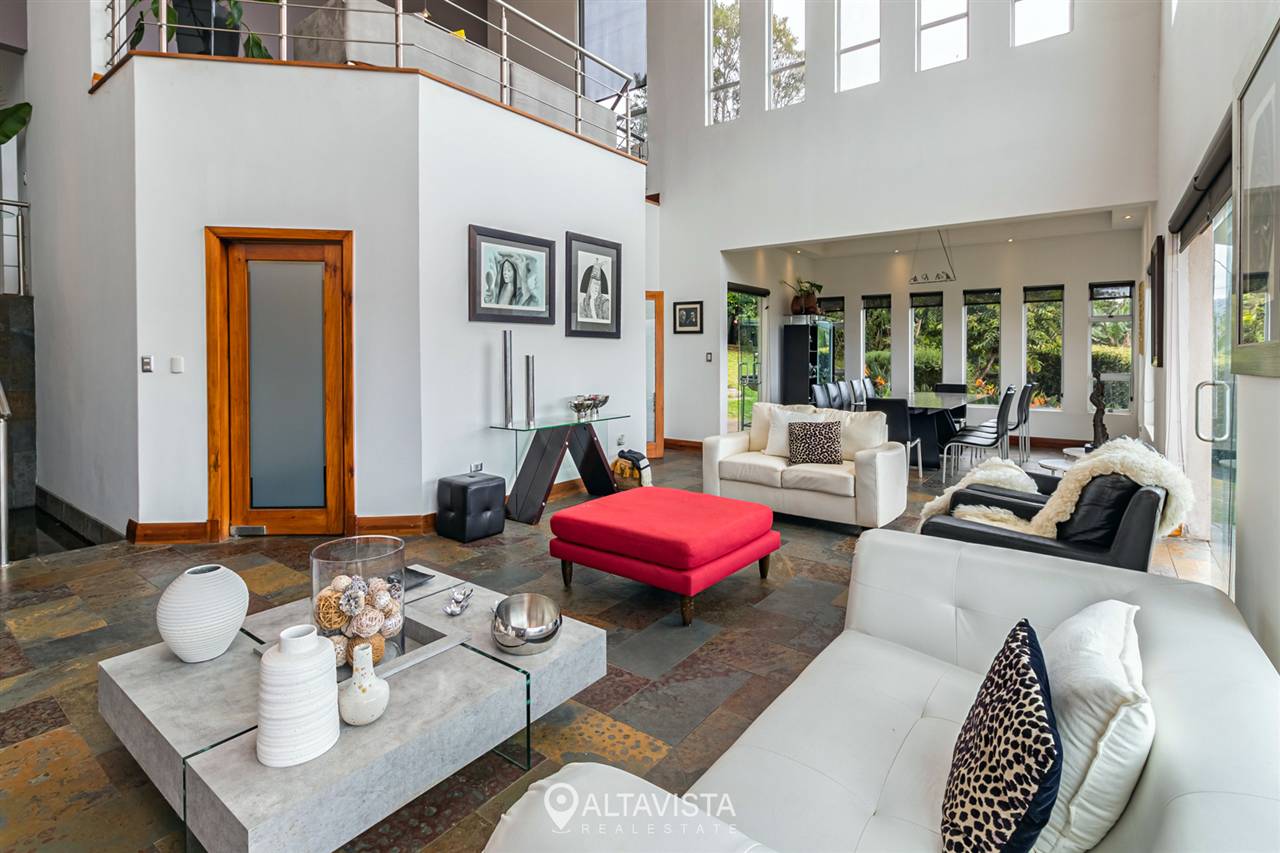 Colinas de Montealegre