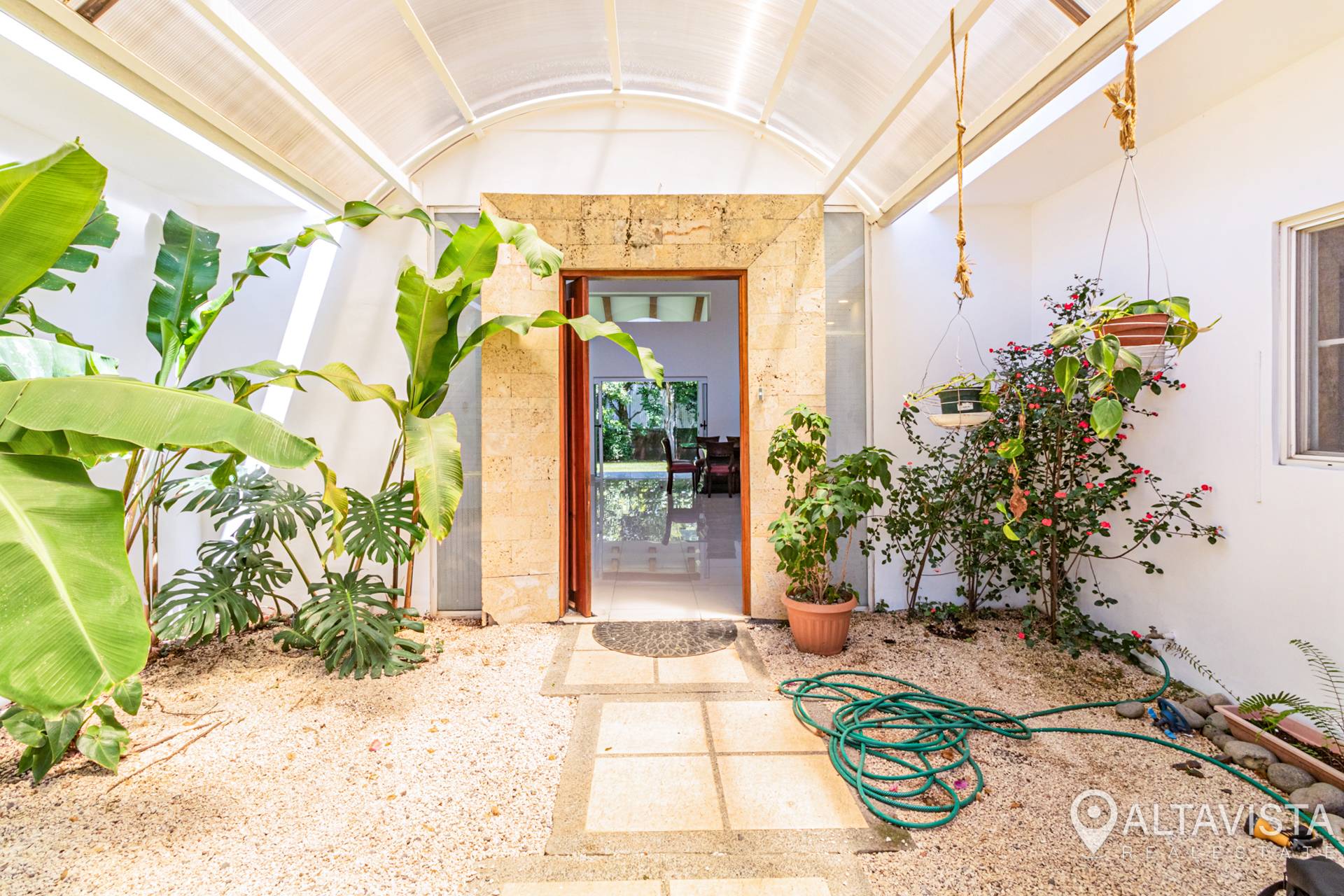 Casa en venta condominio valle del sol