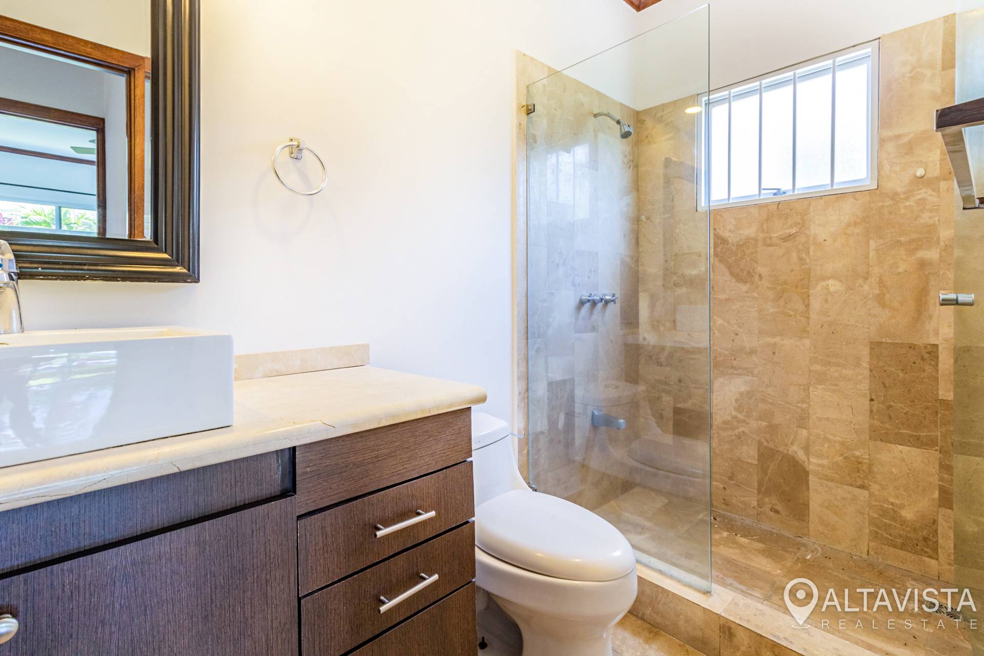 Casa en venta condominio valle del sol