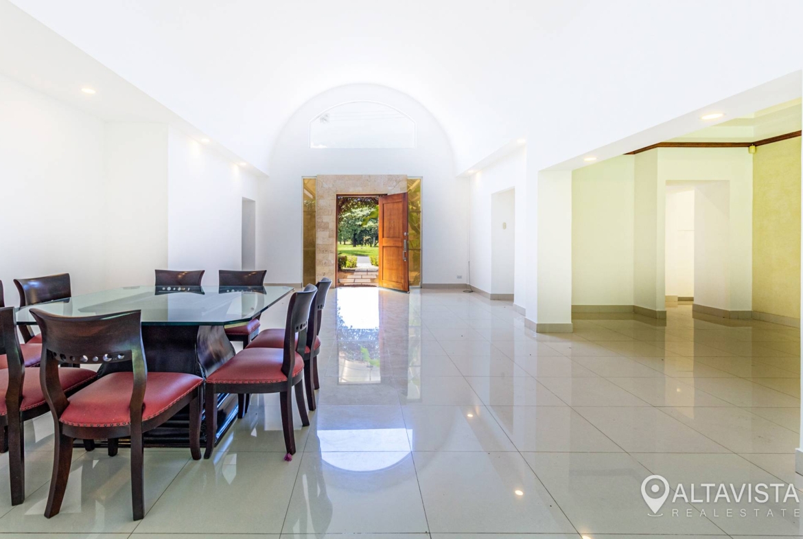 Casa en venta condominio valle del sol