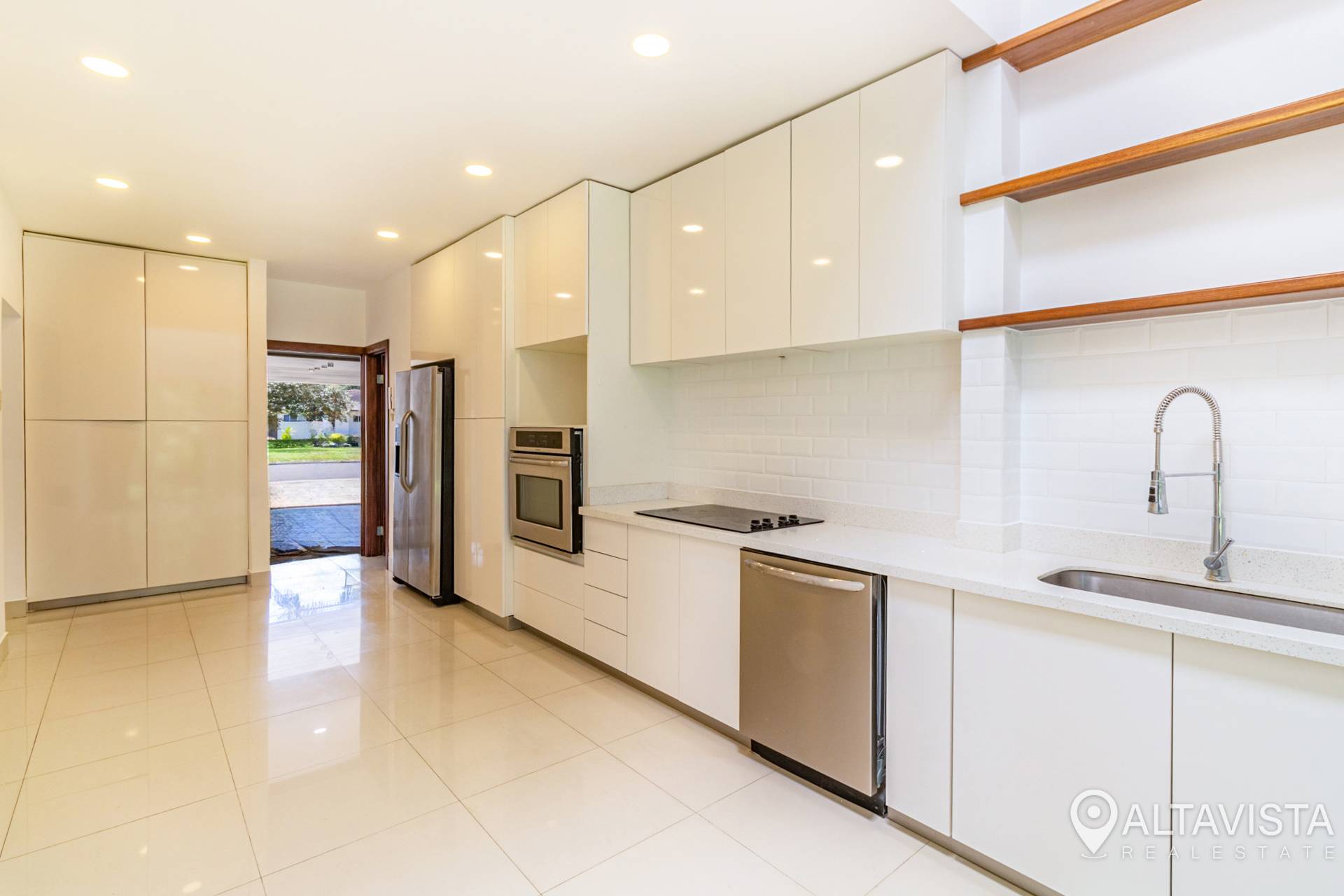 Casa en venta condominio valle del sol