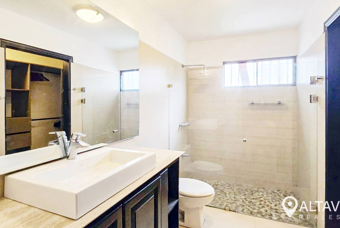 Casa en Condominio en La Sabana