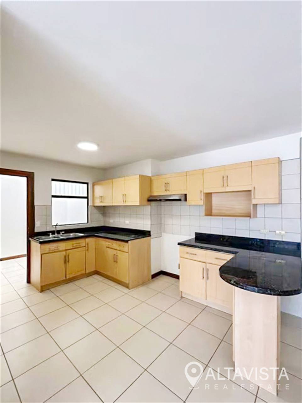 Condominio en Pinares de Curridabat