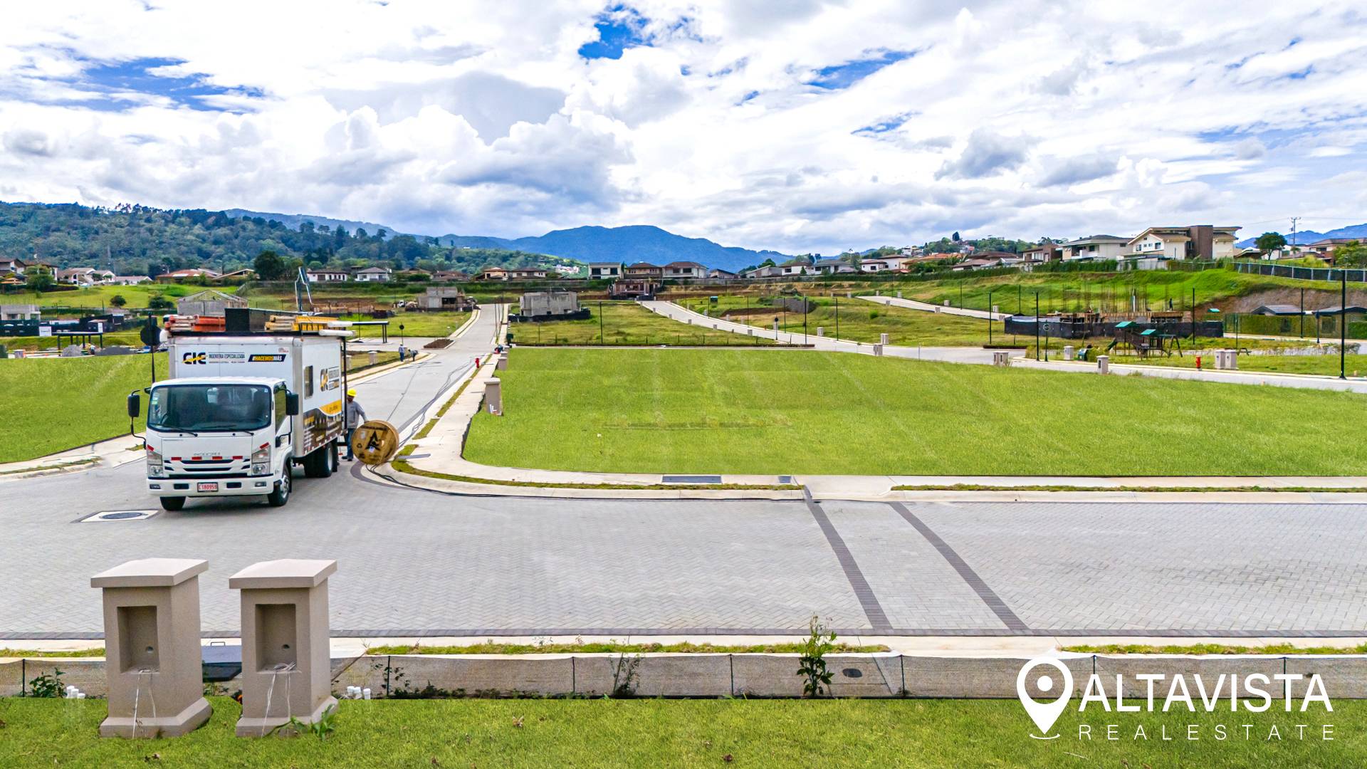 Condominio avenida del este