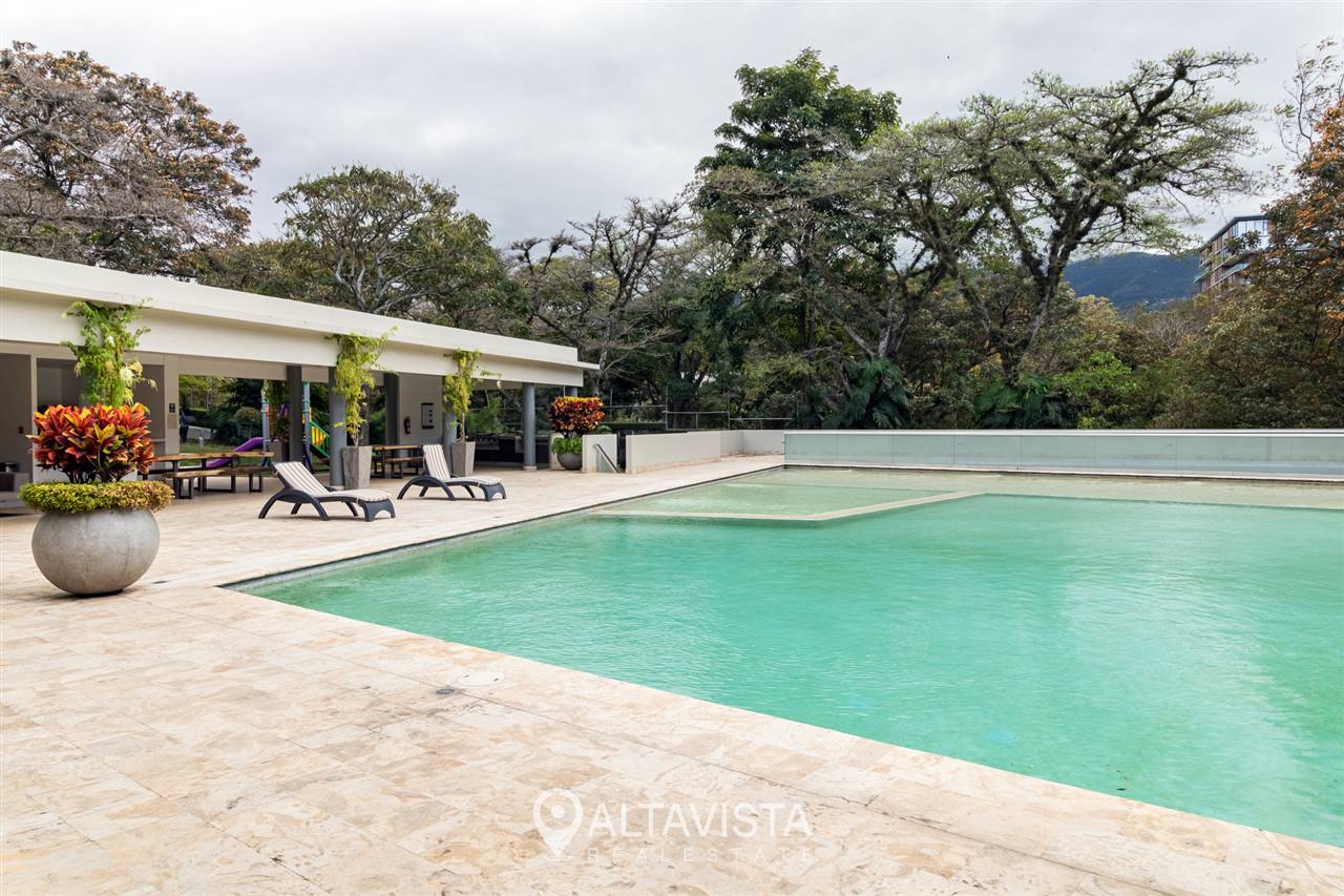 Central Park Escazú