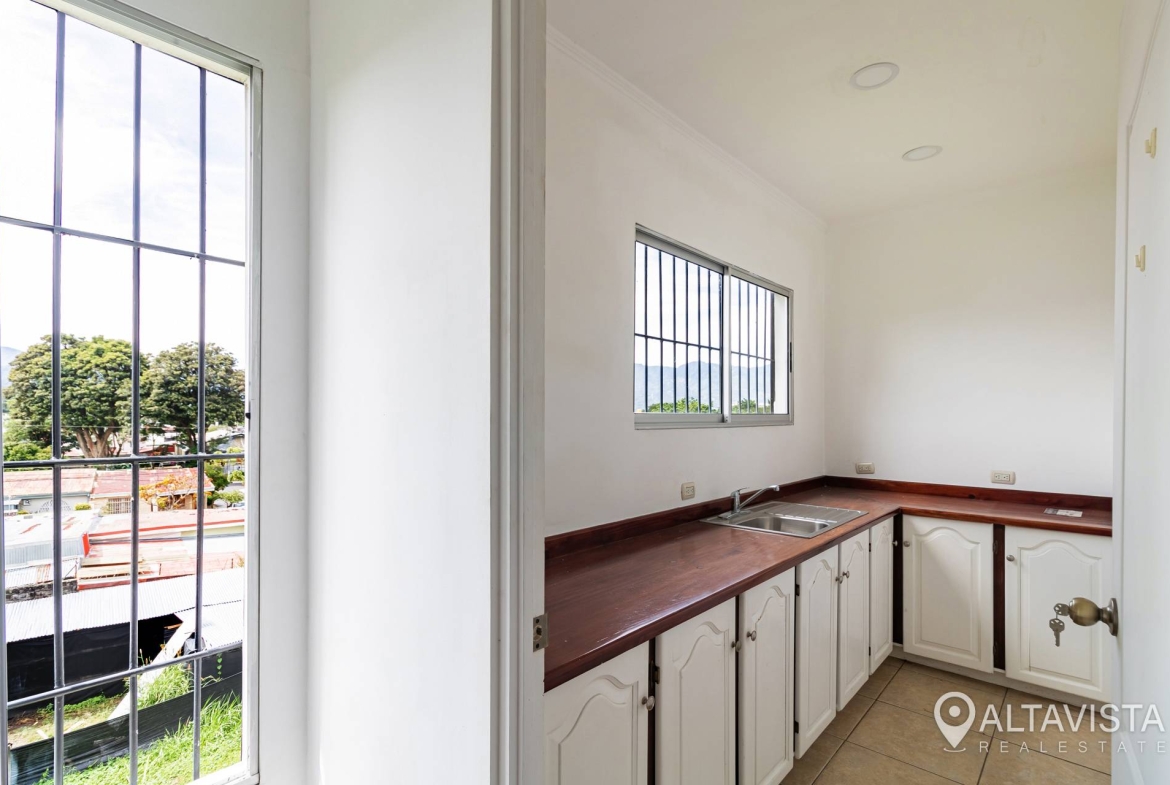 Plaza Cristal, Curridabat