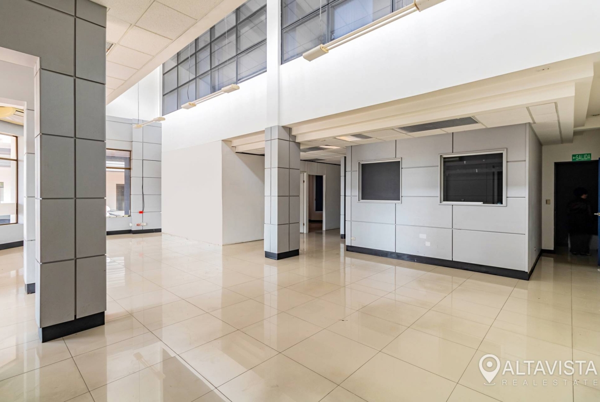 Plaza Cristal, Curridabat