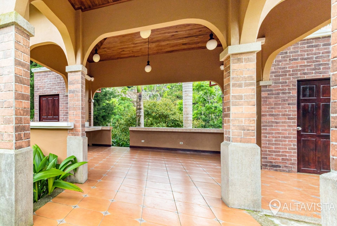 Lote en Montes de Oca