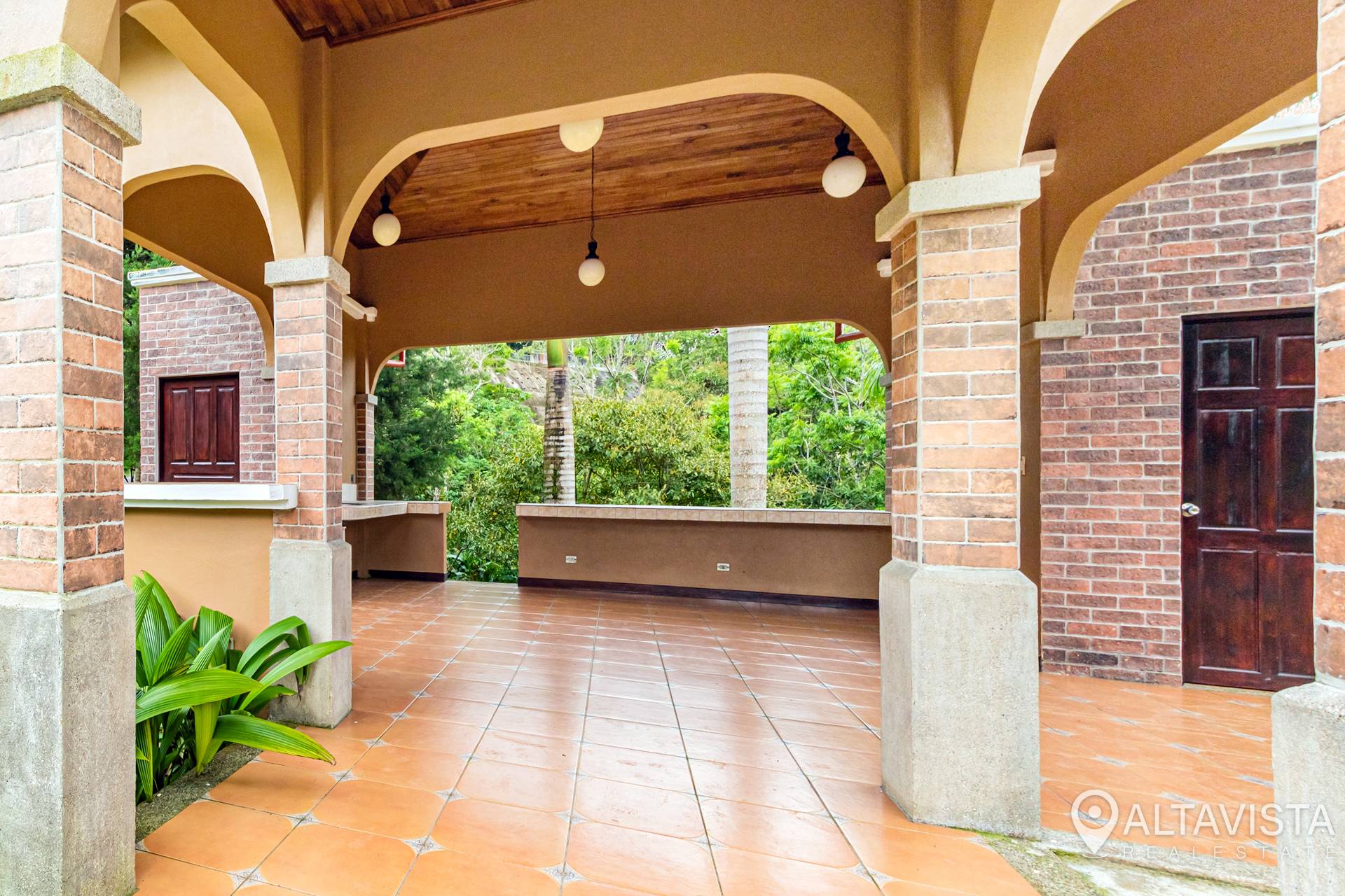 Lote en Montes de Oca