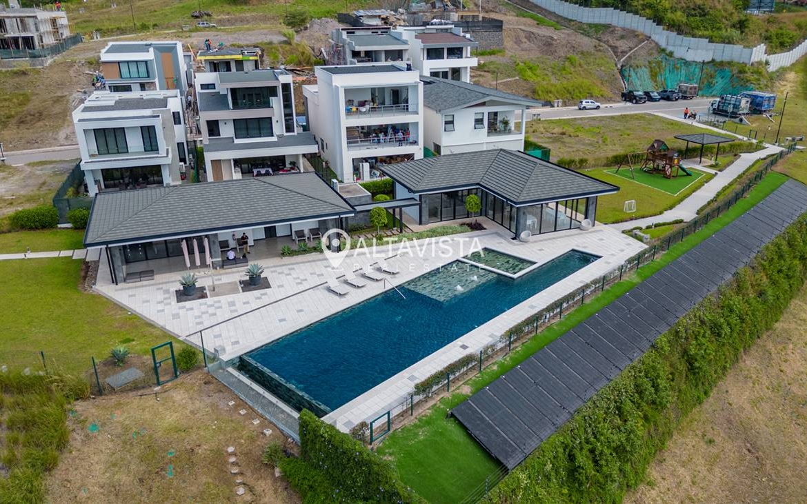 Lote en Condominio Vista Real