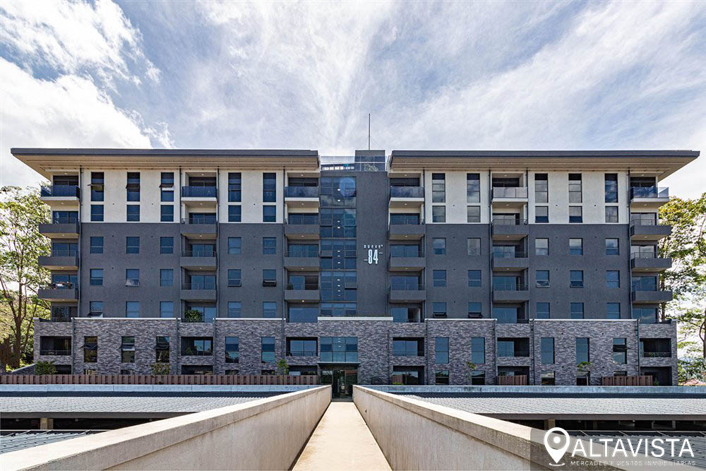 Condominio Nueve 84