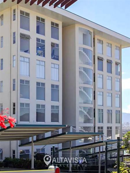 Torres de San Marino en Heredia