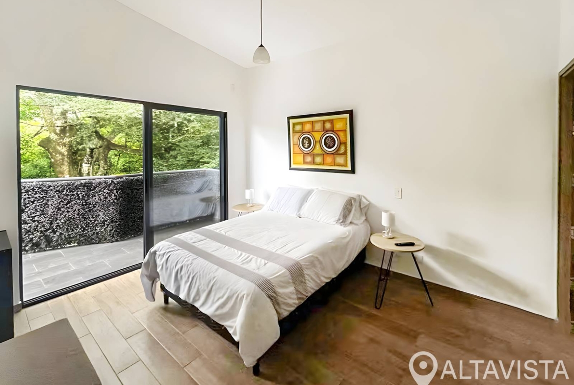 Venta de casa en condominio bari