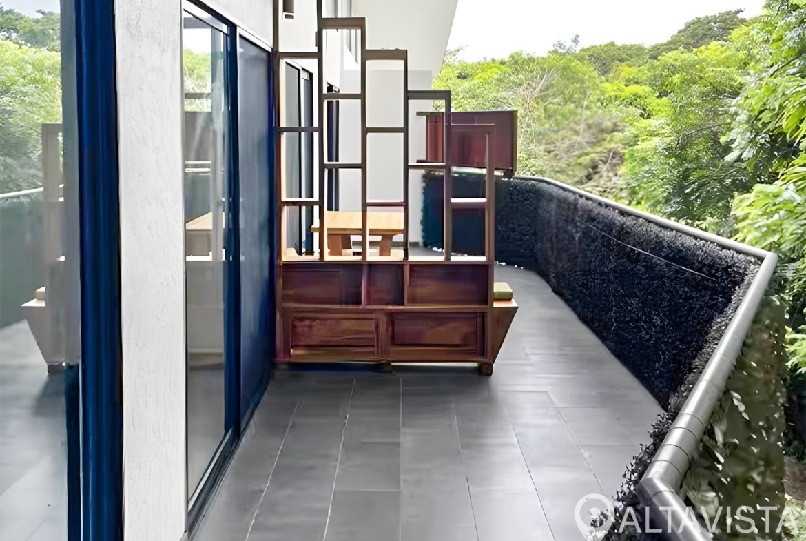 Venta de casa en condominio bari