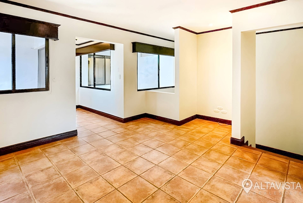 Casa en venta condominio Santa Ana