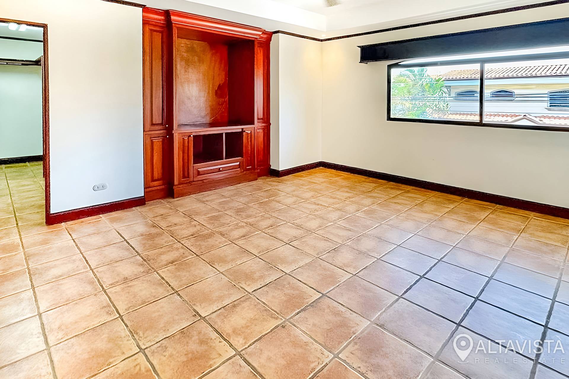 Venta de casa en condominio praderas del sol-8 Casa en venta condominio Santa Ana