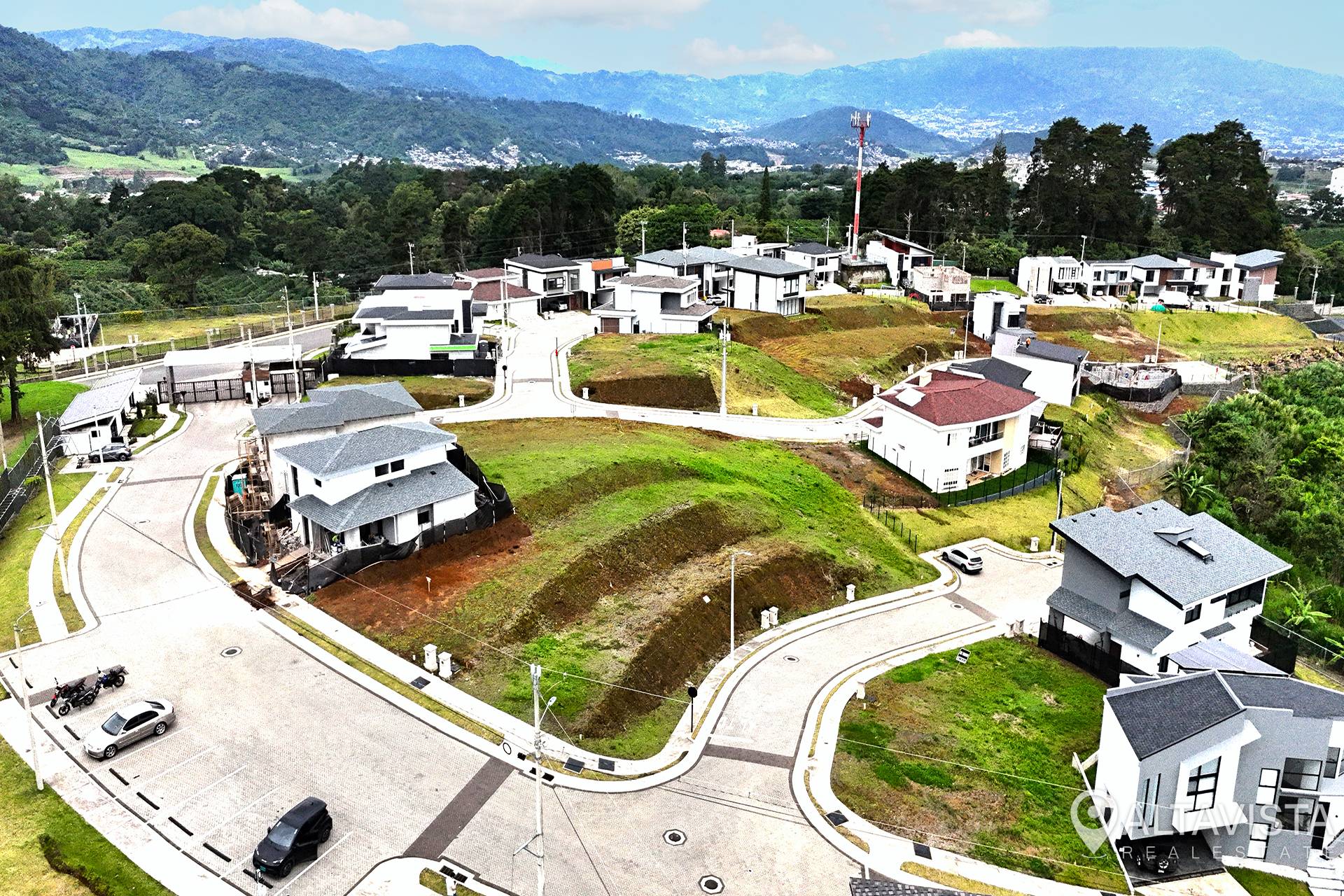 Venta de lote Hacienda Peraz