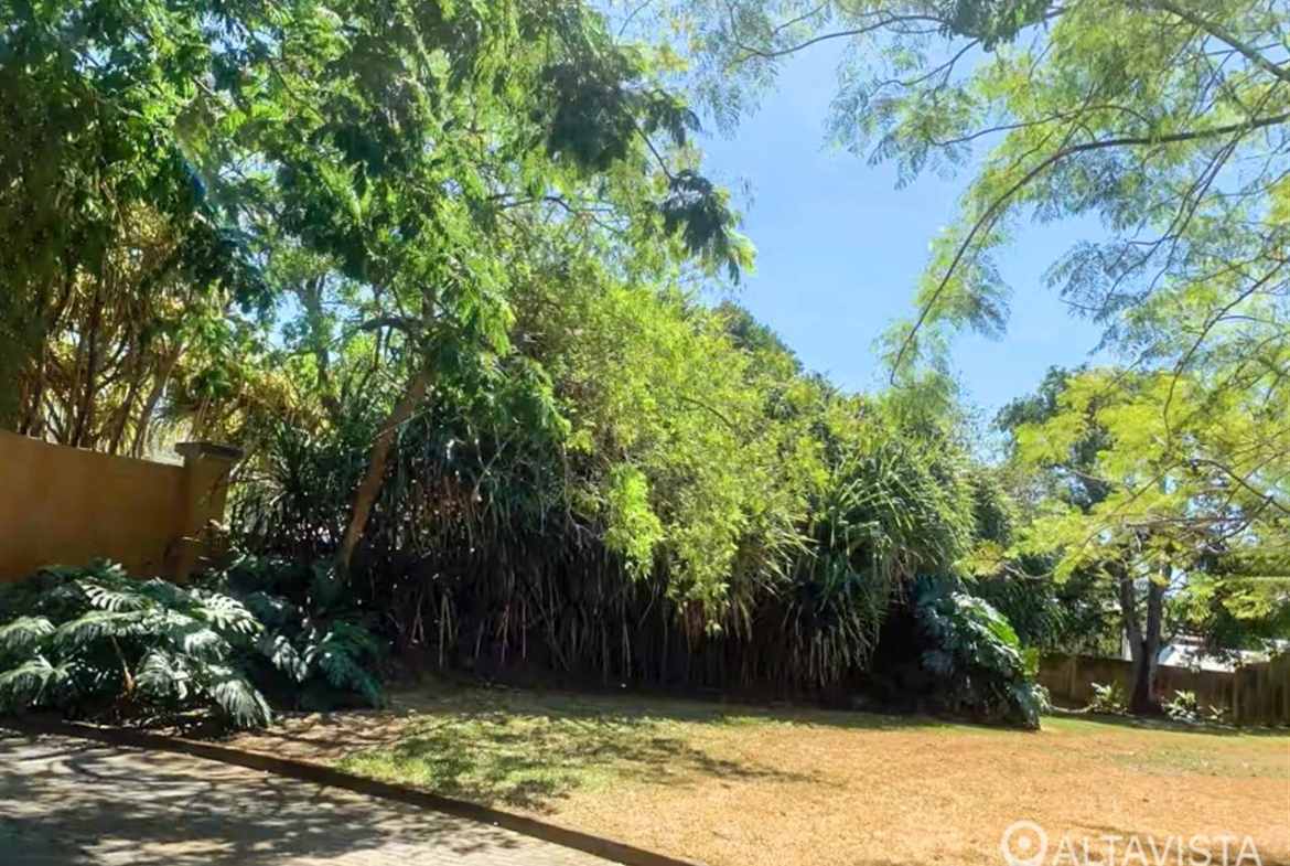 Lote en venta en condominio en Ciudad Colón