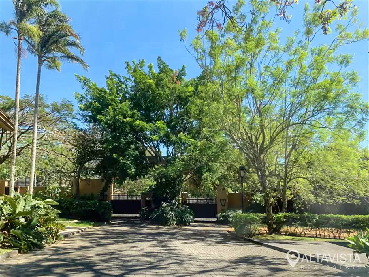 lote en venta ciudad colon 5 Lote en venta en condominio en Ciudad Colón