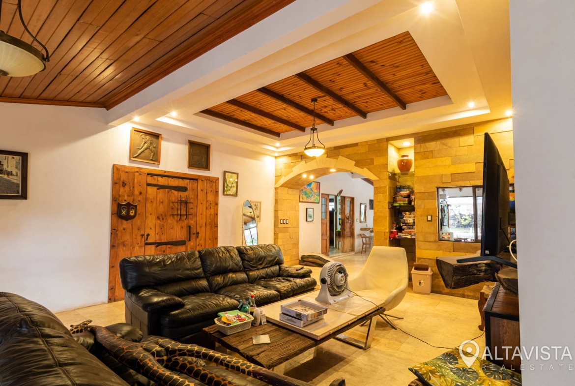 venta de Casa en Santa Ana